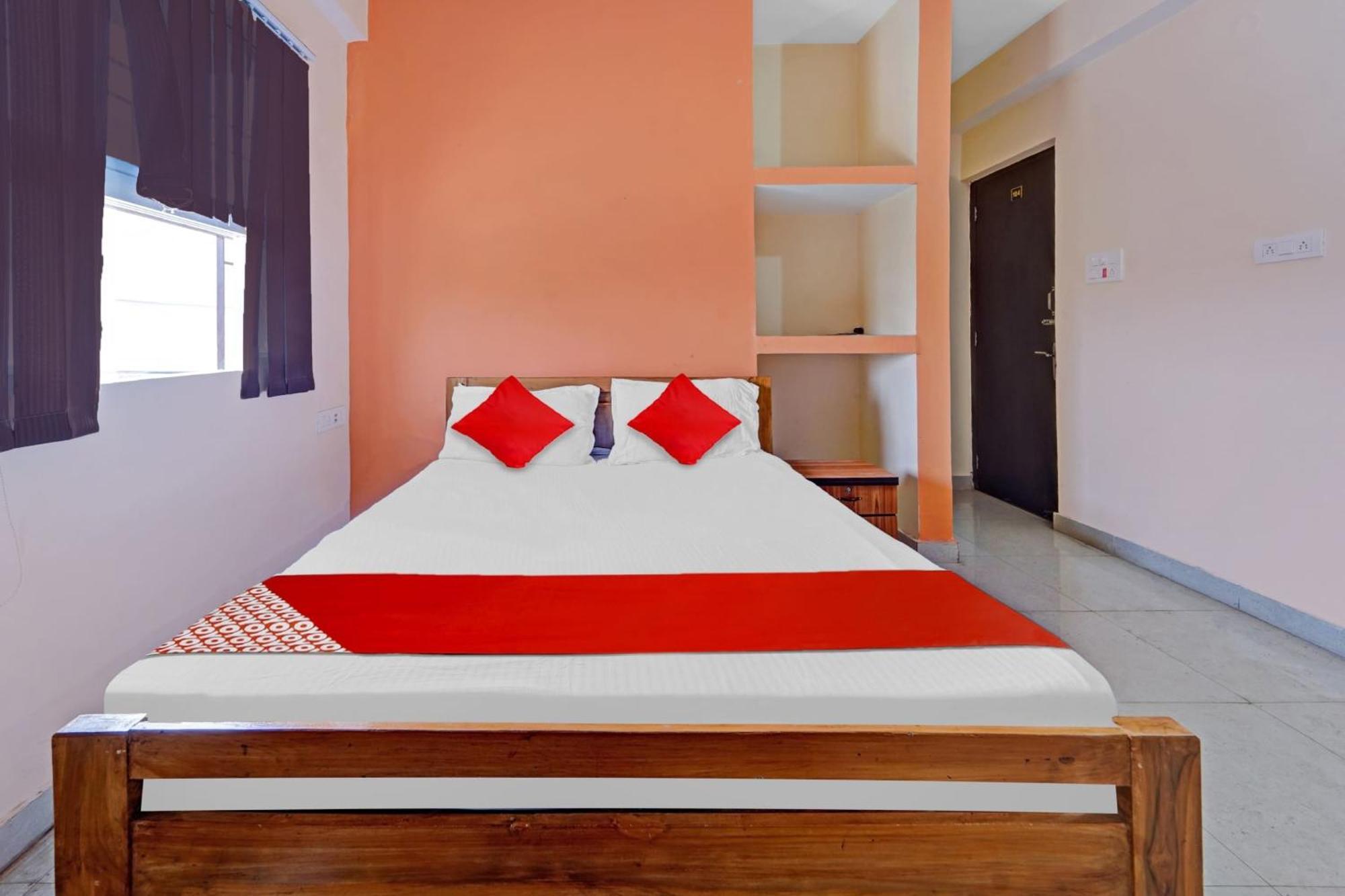 Hotel O Grand Paradise Inn & Banquet Hall Patna  Buitenkant foto