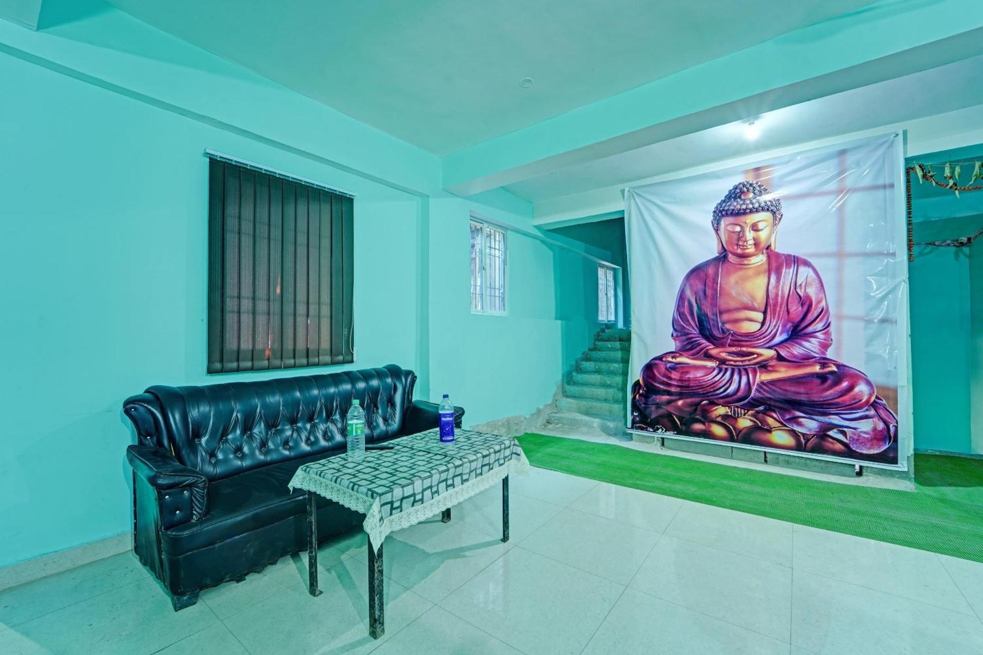 Hotel O Grand Paradise Inn & Banquet Hall Patna  Buitenkant foto