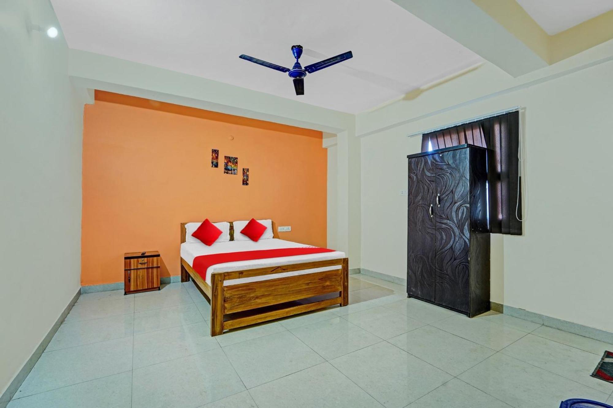 Hotel O Grand Paradise Inn & Banquet Hall Patna  Buitenkant foto