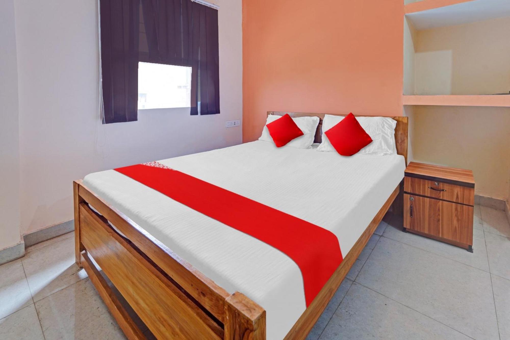 Hotel O Grand Paradise Inn & Banquet Hall Patna  Buitenkant foto